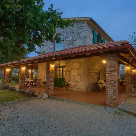 Villa Charming