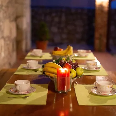 Villa Villa Charming